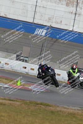 media/Nov-26-2022-Fastrack Riders (Sat) [[b001e85eef]]/Level 1/Session 3 Outside Turn 9/